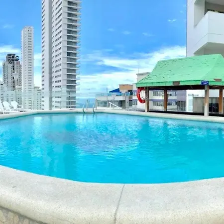 Escape Plaza - Bocagrande * Cartagena